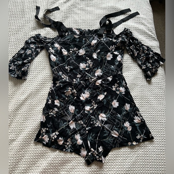 TOPSHOP Romper - Picture 1 of 4